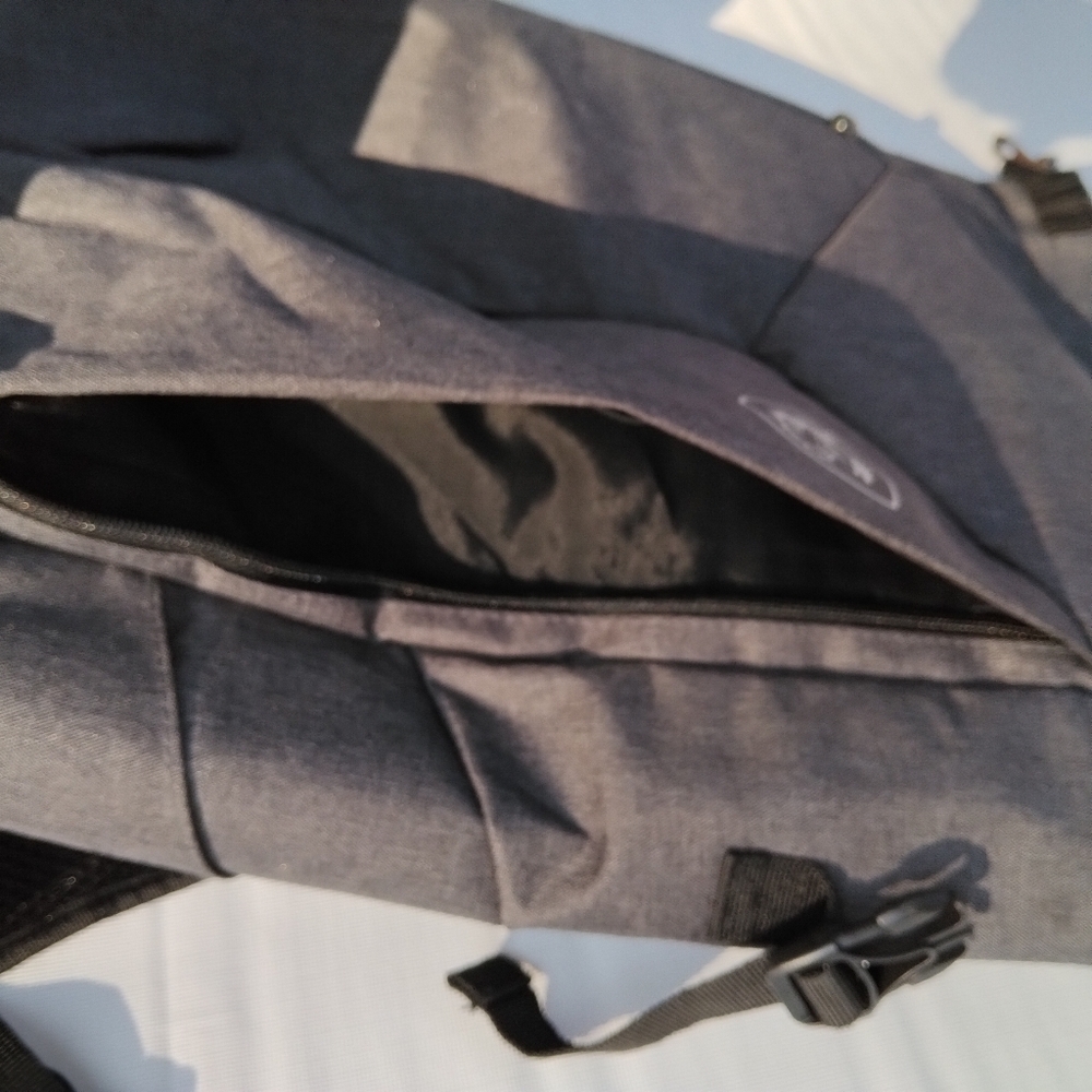 Laptop backpack MSI - Picture 3 of 11